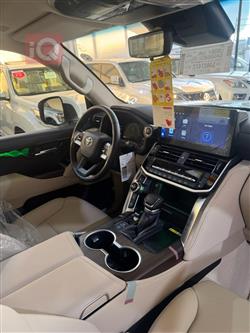 تويوتا لاندكروزر